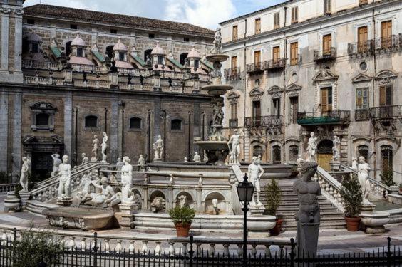 Massimo Luxury Rooms Palermo Exterior photo